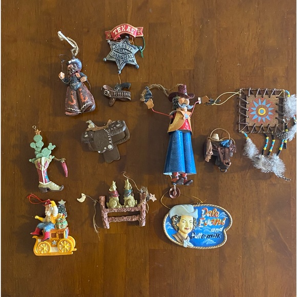 Christmas Western themed ornaments. 10 total. Several vintage - Picture 1 of 12